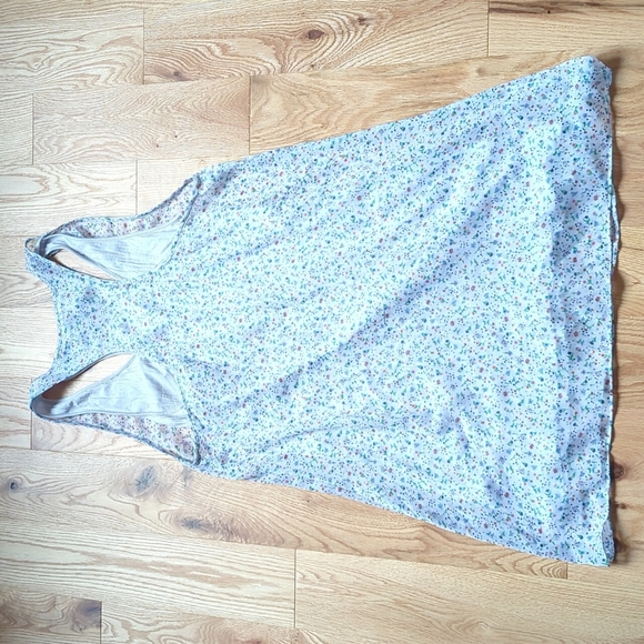 aerie. Floral Print. Boho Dress. Size Medium - Picture 7 of 10